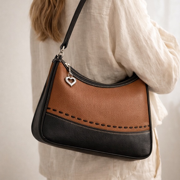 Brighton NWT Brown Black Pebbled Leather Shoulder Bag Heart Hardware Y2K - Picture 3 of 6